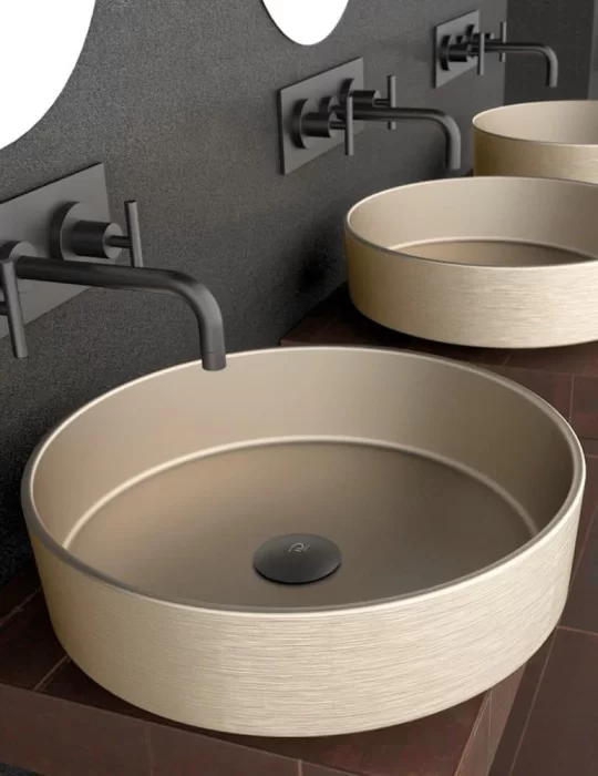 Vasque design RHO METAL en Pert® Vasque design RHO METAL en Pert®