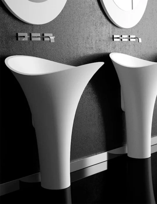 Lavabo sur pied Flower Evolution, de Glass Design