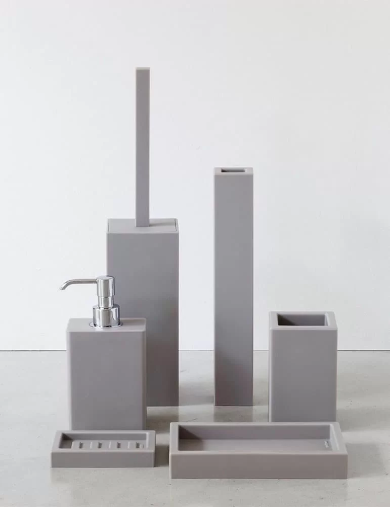 Vase en gel polyuréthane, Ivasi Tall de Geelli