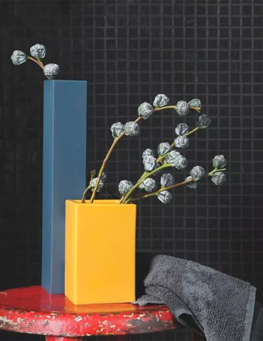 Vase en gel polyuréthane, Ivasi Tall de Geelli