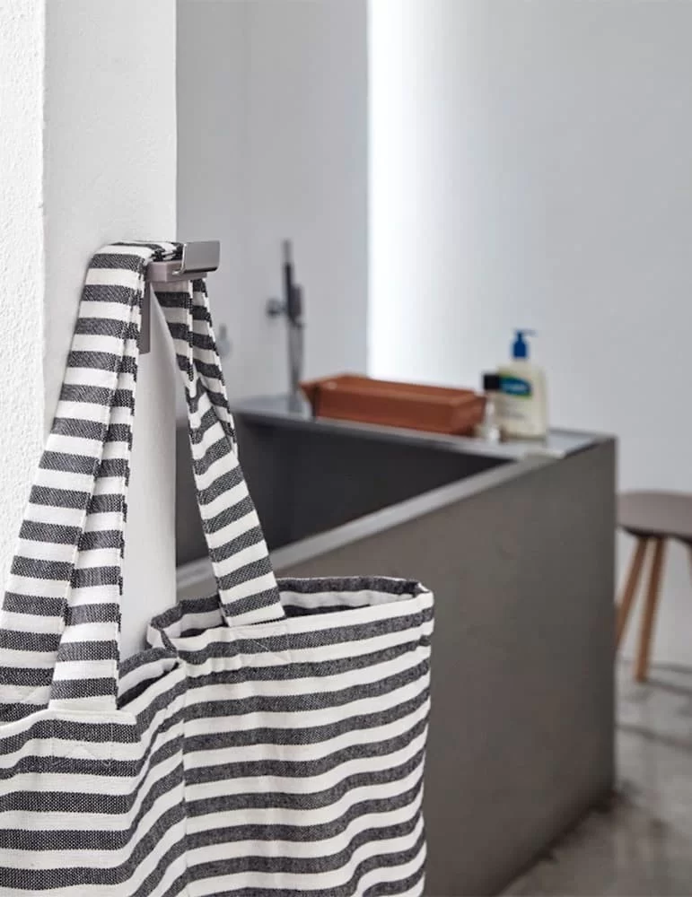 Patère en gel polyuréthane et aluminium anodisé, Inlinea Appendino