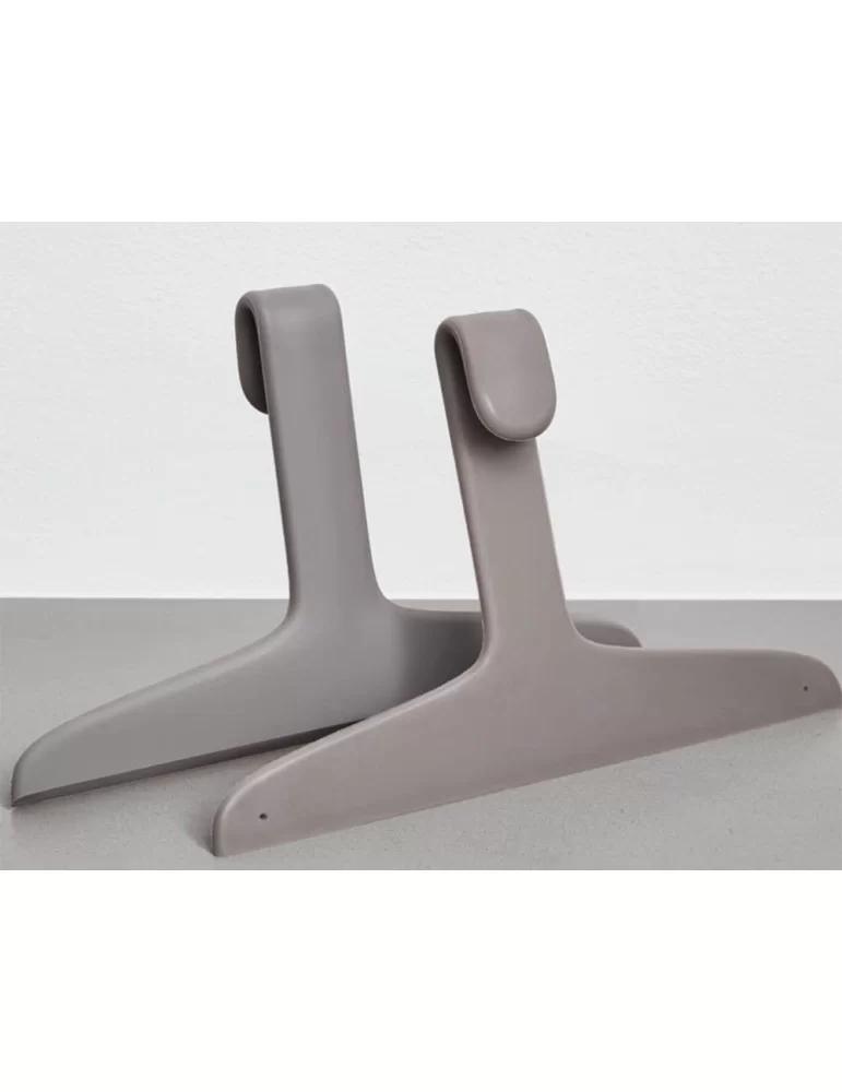 Raclette porte-peignoir en gel Tito, de Geelli