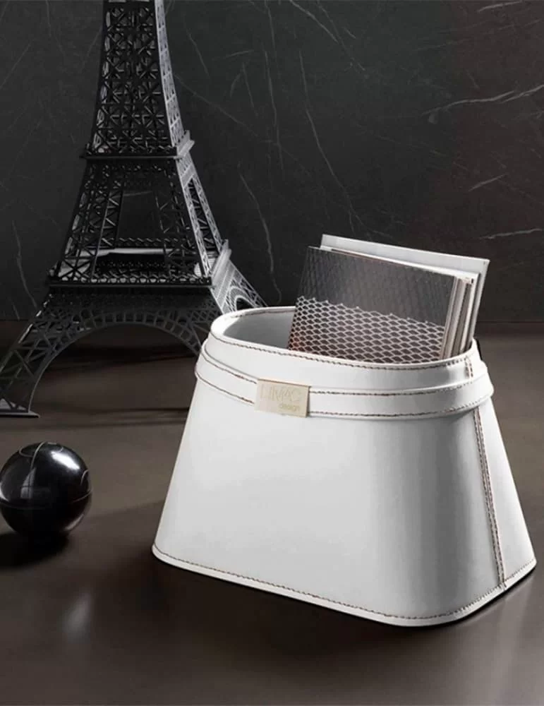 Porte-magazines en cuir Clotidie, de Limac Design Porte-magazines en cuir Clotidie, de Limac Design