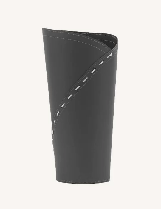 Porte parapluies en cuir Katrina de Limac Design