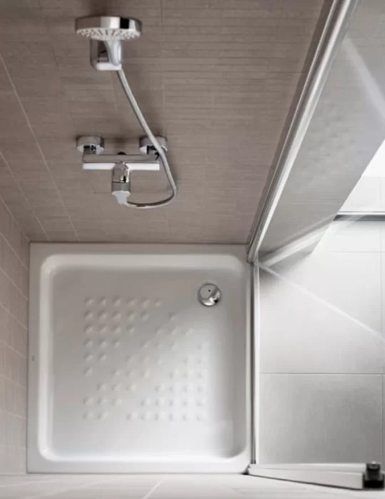 Receveur de douche carré Aurora, de Gentry Home