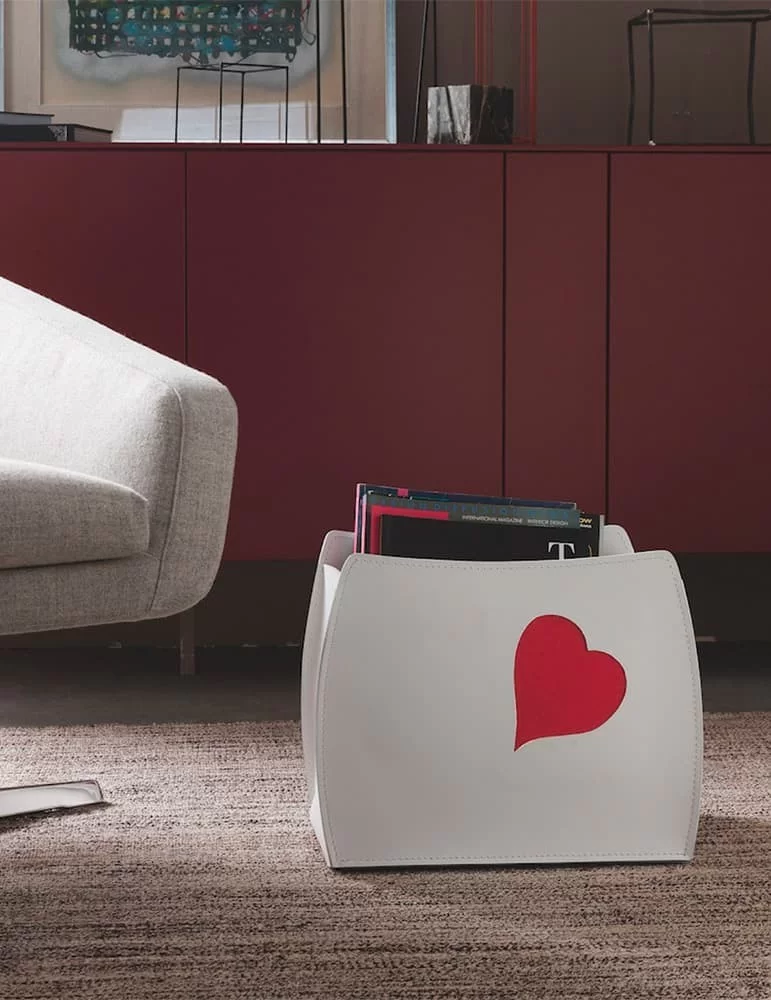 Porte magazines en cuir Beatrice de Limac Design Porte magazines en cuir Beatrice de Limac Design