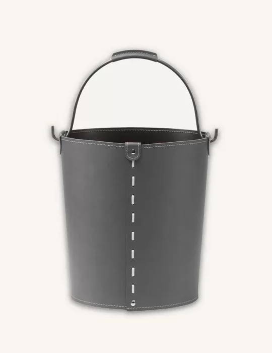 Porte-bois en cuir Vintage de Limac Design