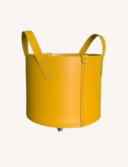 Porte-bois en cuir Tonda de Limac Design