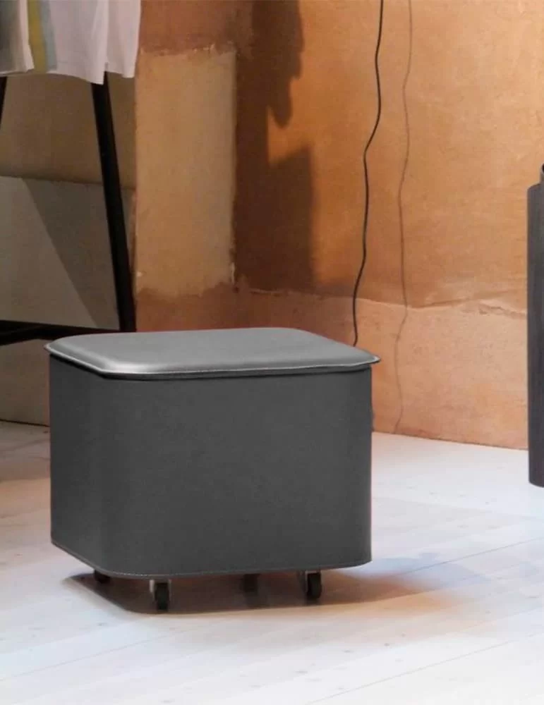 Pouff en cuir Puffo de Limac Design