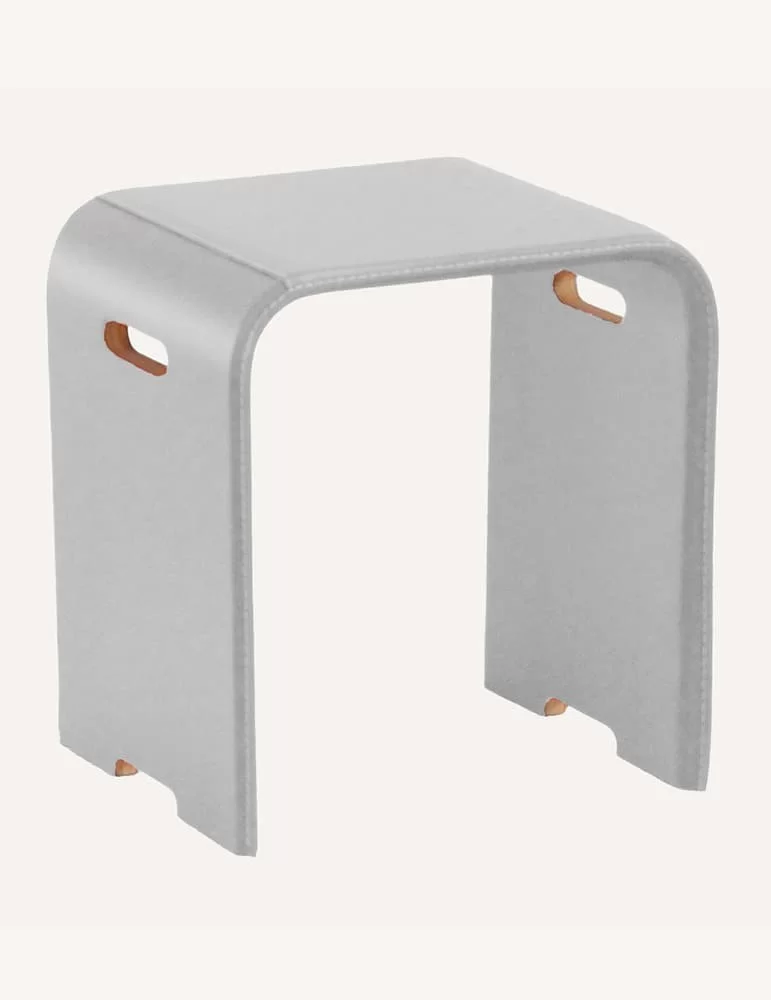 Tabouret en bois revêtu de cuir Sgaby de Limac Design