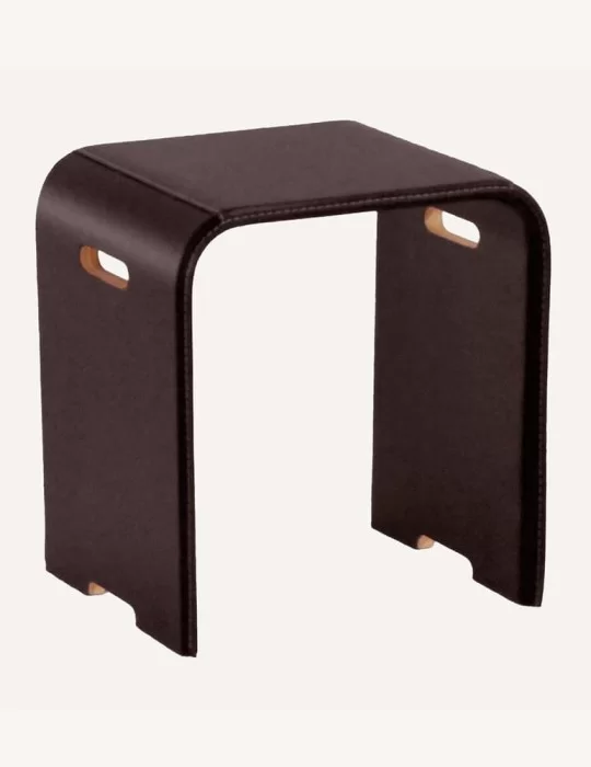 Tabouret en bois revêtu de cuir Sgaby de Limac Design