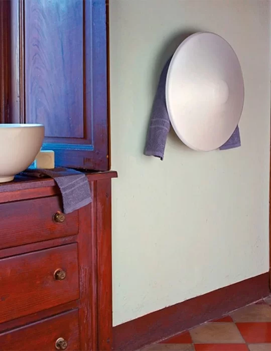 Radiateur en acier laqué Shield, by Hom