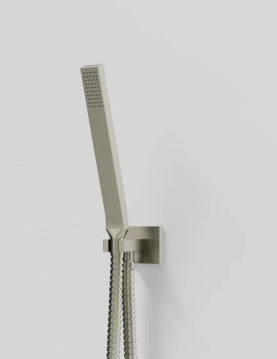 Garniture de douche avec sortie intégrée