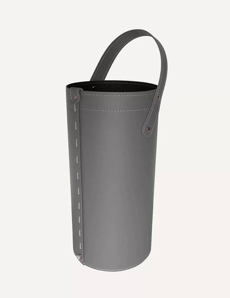 Porte-outils cheminée en cuir Cinta de Limac Design Porte-outils cheminée en cuir Cinta de Limac Design