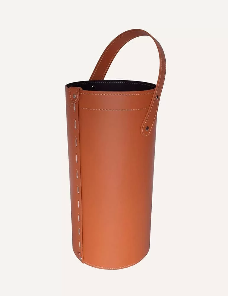 Porte-outils cheminée en cuir Cinta de Limac Design