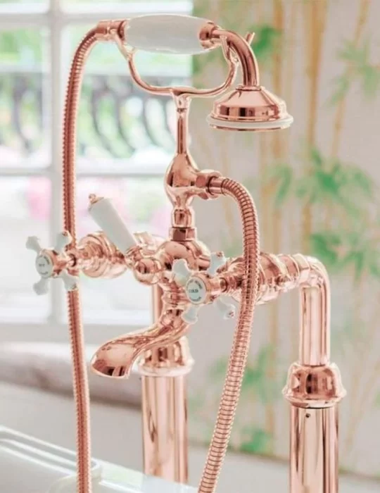 Mélangeur bain douche pour installation au sol Mayfair, de Gentry Home