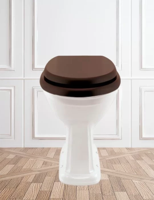 WC classique en céramique blanche Balasani, de Gentry Home WC classique en céramique blanche Balasani, de Gentry Home