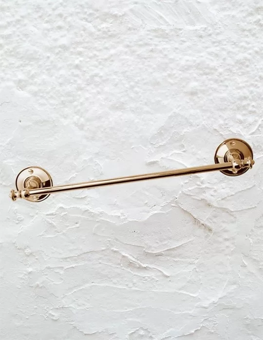 Porte-serviettes Kent en laiton massif, de Gentry Home.