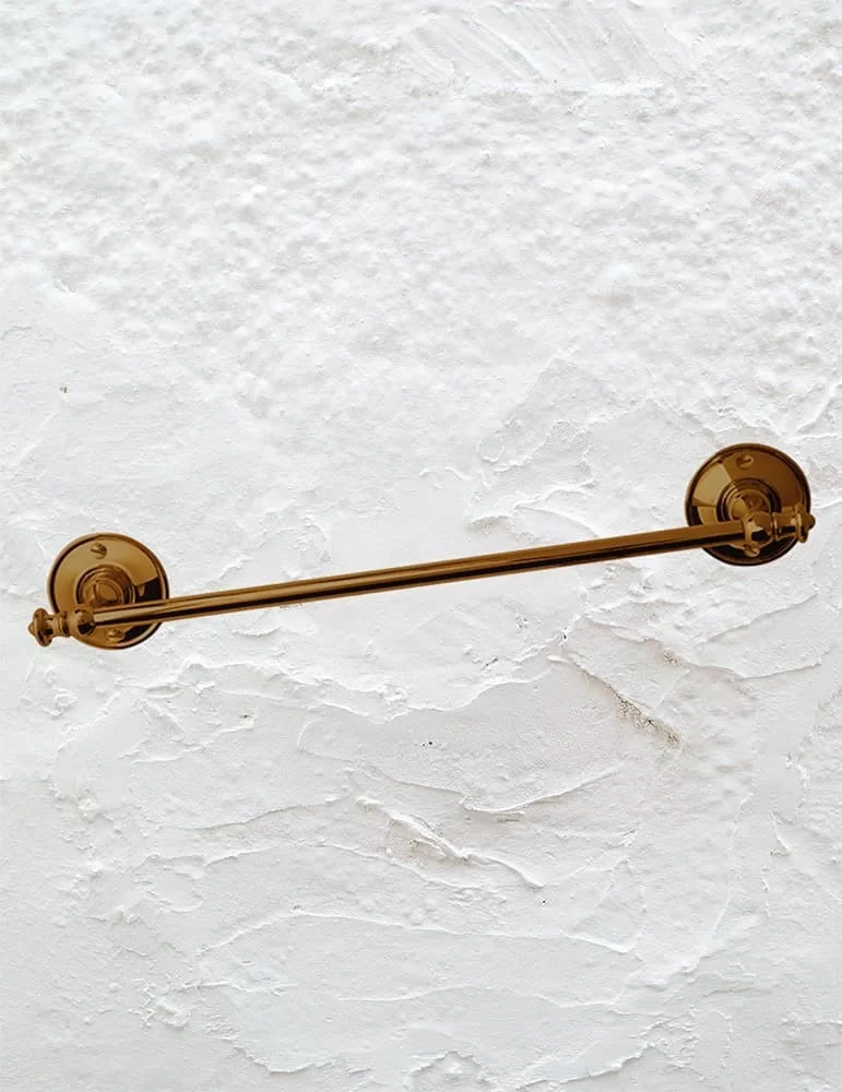 Porte-serviettes Kent en laiton massif, de Gentry Home.