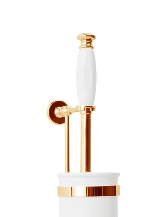 Pot à balai mural en céramique et laiton massif Queen, de Gentry Home.