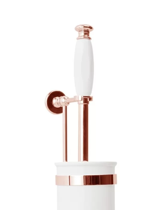 Pot à balai mural en céramique et laiton massif Queen, de Gentry Home.