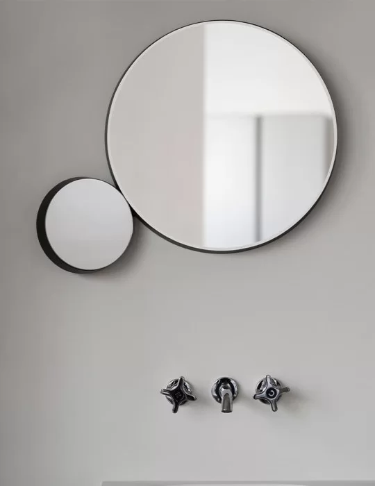 Miroir rond Gravity de Samuel Wilkinson pour Ex-t Design