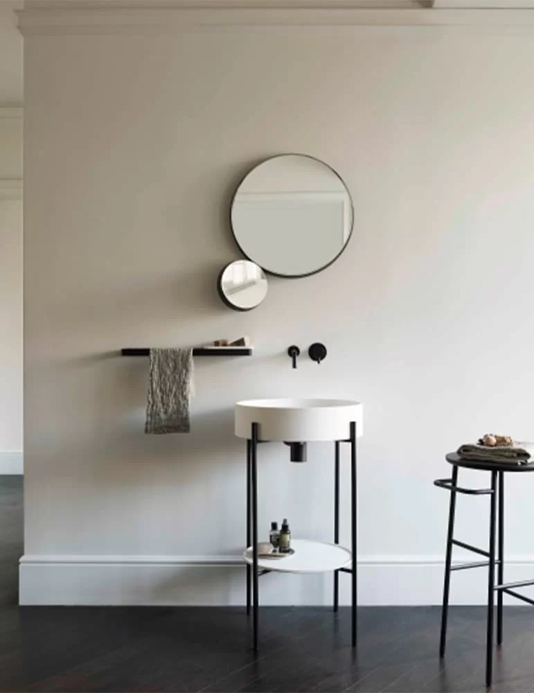 Miroir rond Gravity de Samuel Wilkinson pour Ex-t Design