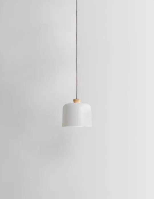 Suspension design pour salle de bain Fuse, d'Ex.t Suspension design pour salle de bain Fuse, d'Ex.t