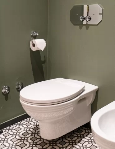 WC suspendu rétro Claremont, de Gentry Home 2