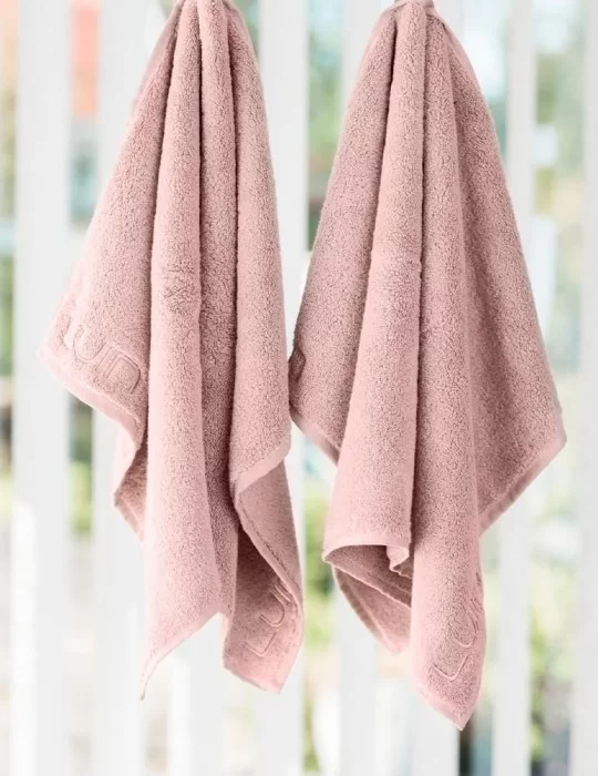 Serviette de bain 70x140 cm. Luin Living Serviette de bain 70x140 cm. Luin Living