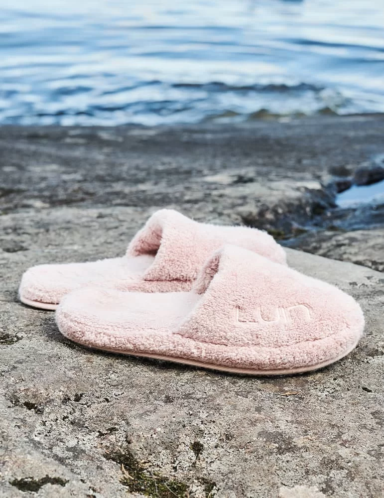 Chaussons éponge Cosy Slippers, de Luin Living