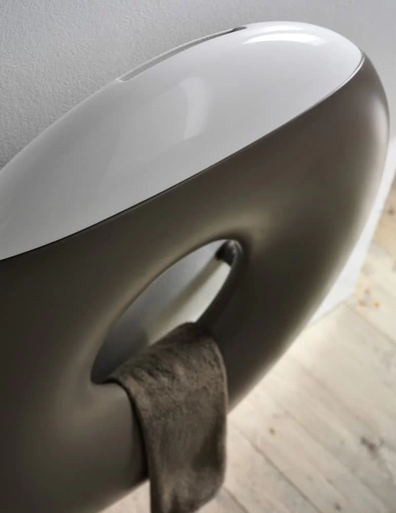 Sèche-serviettes design Zero, d'Antrax IT