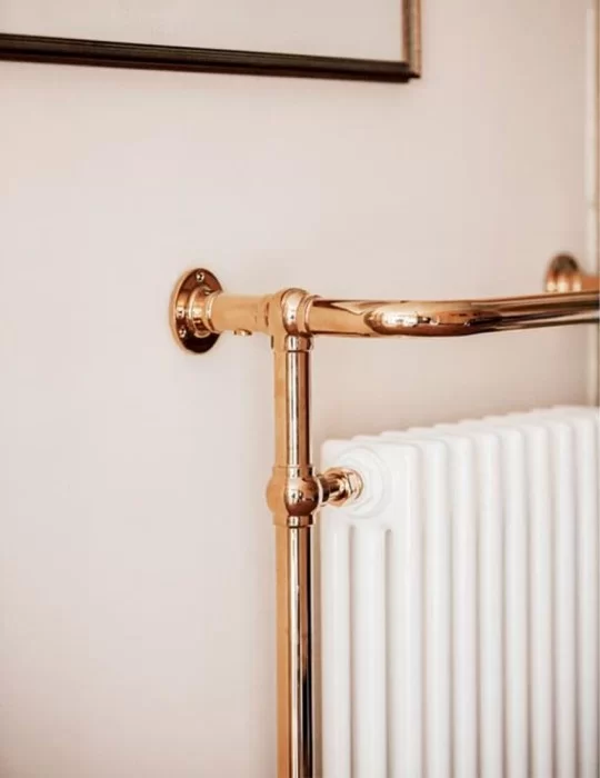 Sèche-serviettes London 1, de Gentry Home. Sèche-serviettes London 1, de Gentry Home.