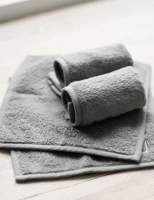Lot de 2 serviettes de Spa 30x30 cm. Luin Living