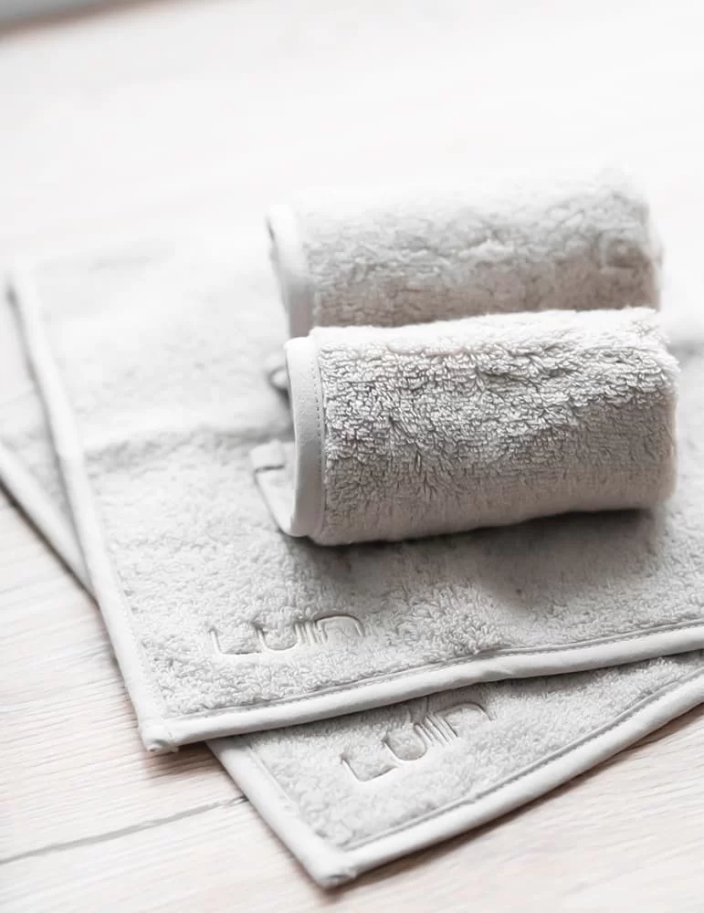 Lot de 2 serviettes de Spa 30x30 cm. Luin Living