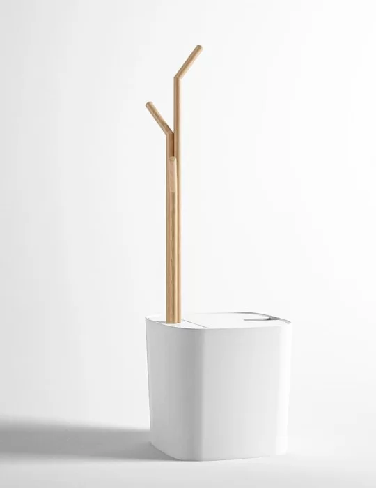 Panier à linge en Corian® avec porte-peignoir Fonte, de Rexa Design