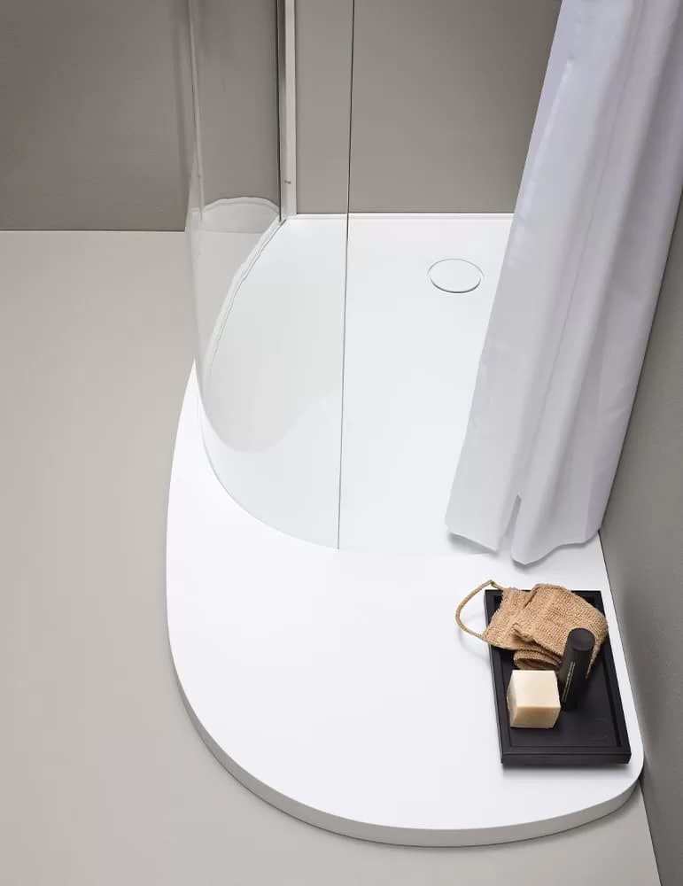 Receveur de douche en Corian® Fonte, de Rexa Design