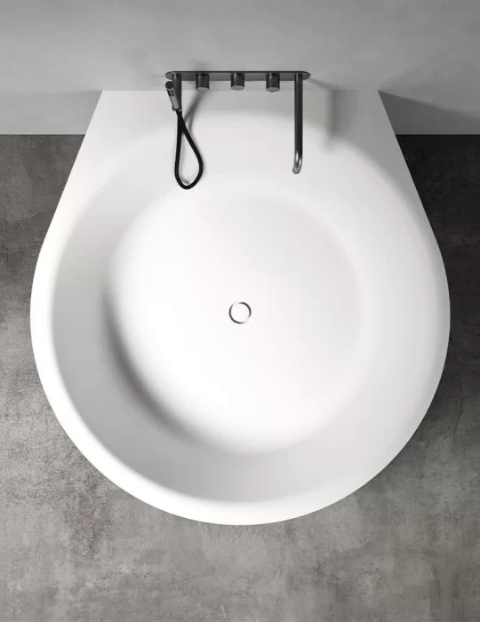 Baignoire murale Cup, de Rexa Design Baignoire murale Cup, de Rexa Design