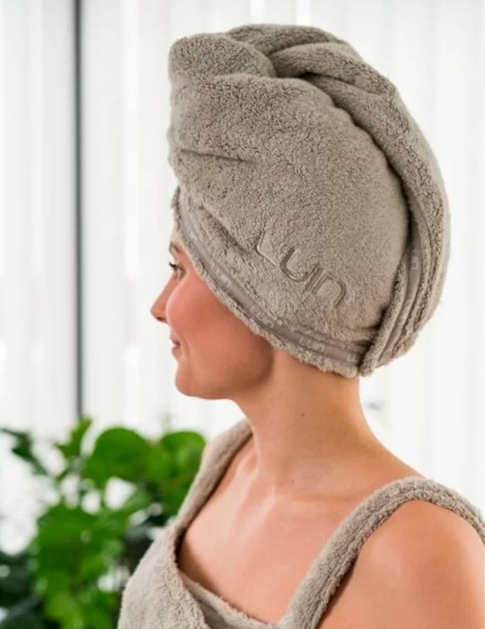 Serviette de tête en stock. Luin Living