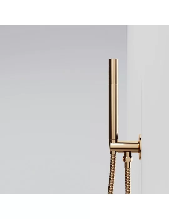 Garniture de douche CIEN. Finition dorée.