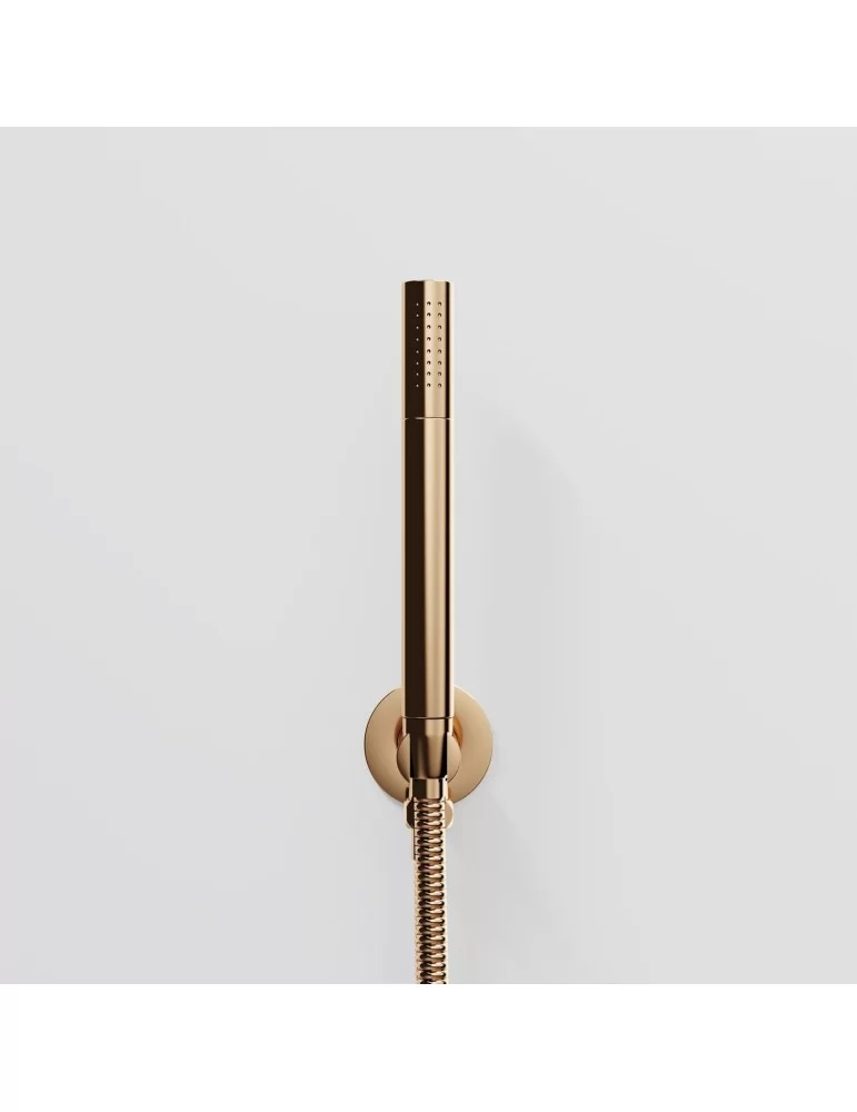 Garniture de douche CIEN. Finition dorée.