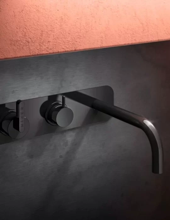 Robinetterie bain à encastrer horizontale Koè, de Geda Robinetterie bain à encastrer horizontale Koè, de Geda