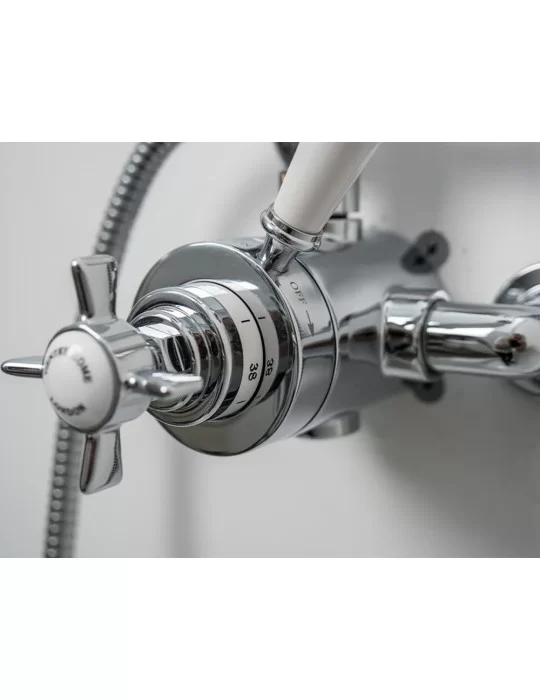 Colonne de douche thermostatique New Royal, de Gentry Home
