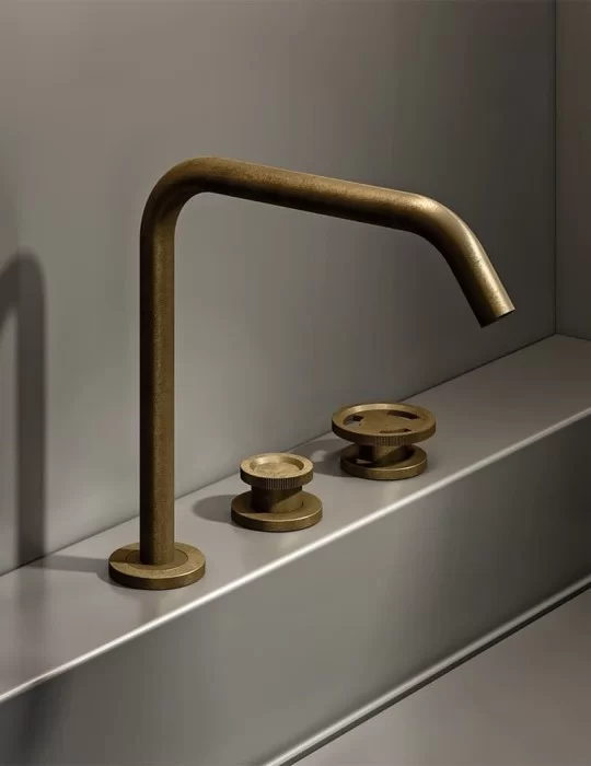 Robinetterie lavabo 3 trous bec haut Tibò