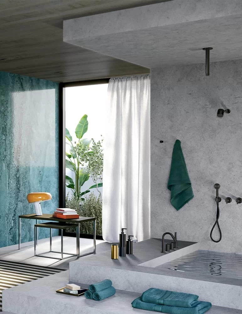 Mitigeur bain/douche 4 trous sur gorge Kira, Radomonte