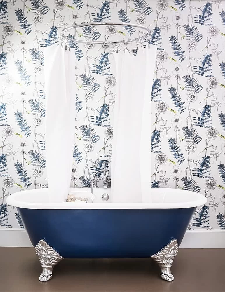 Porte-rideau de douche spécial baignoire mural, de Gentry Home.