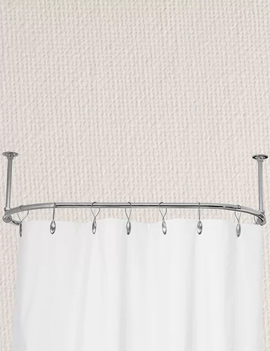 Porte-rideau de douche spécial baignoire, de Gentry Home.