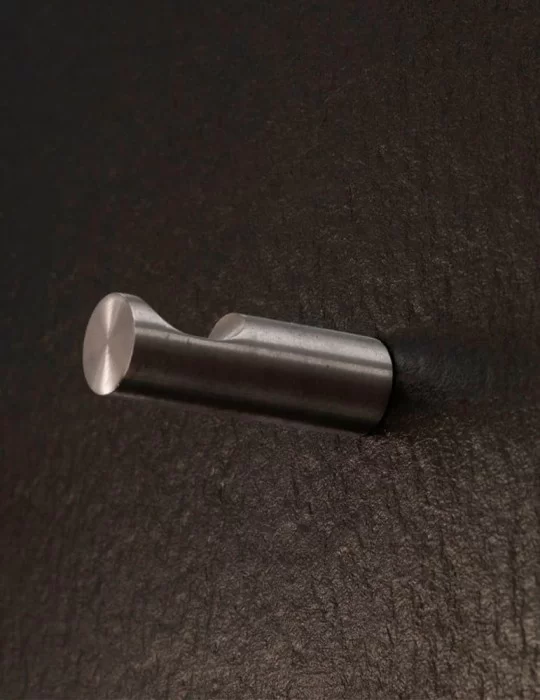 Patère en inox Stiff, de OML