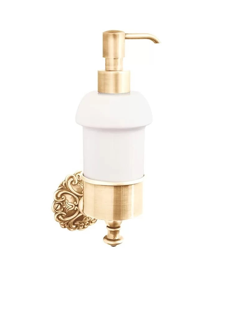 Distributeur savon mural Ivy, de Gentry Home.