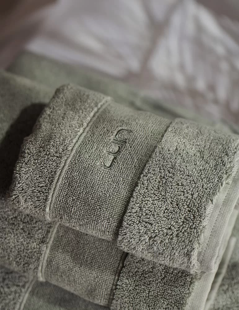 Serviette visage 30x50 cm New Elegance.